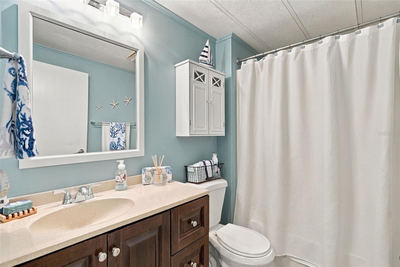 Manufactured Home at 17 LAFITTE DR, NOKOMIS, photo 19 of 36