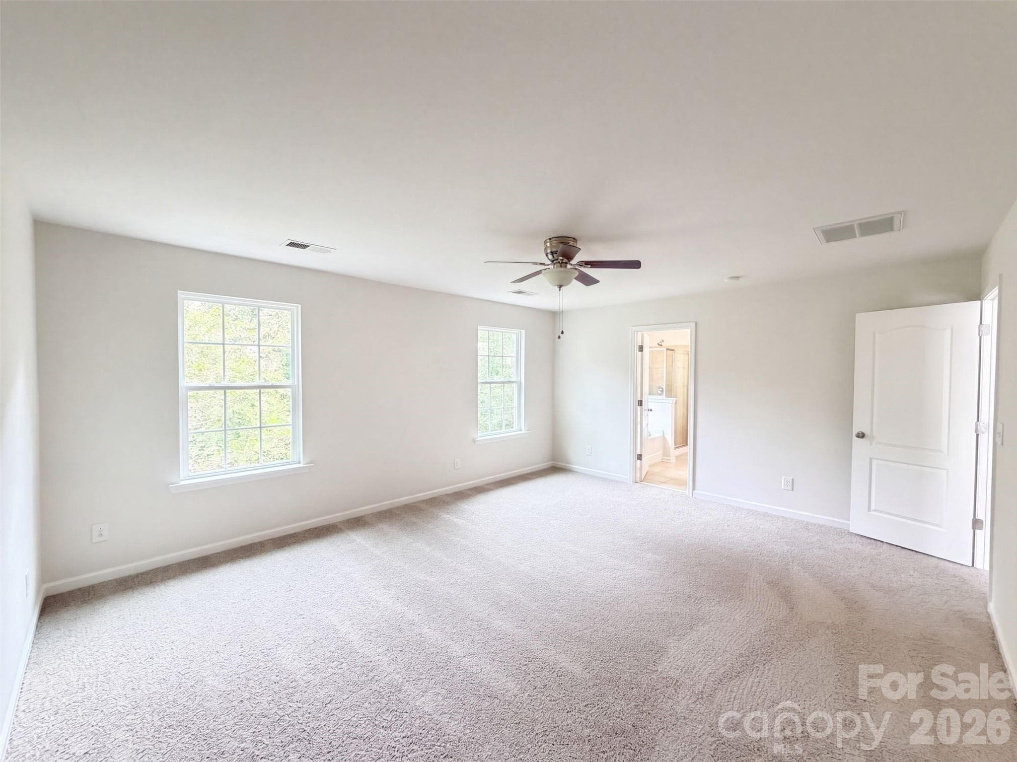 Single Family Residence at 7230 Kinley Commons Lane, Charlotte, photo 4 of 24