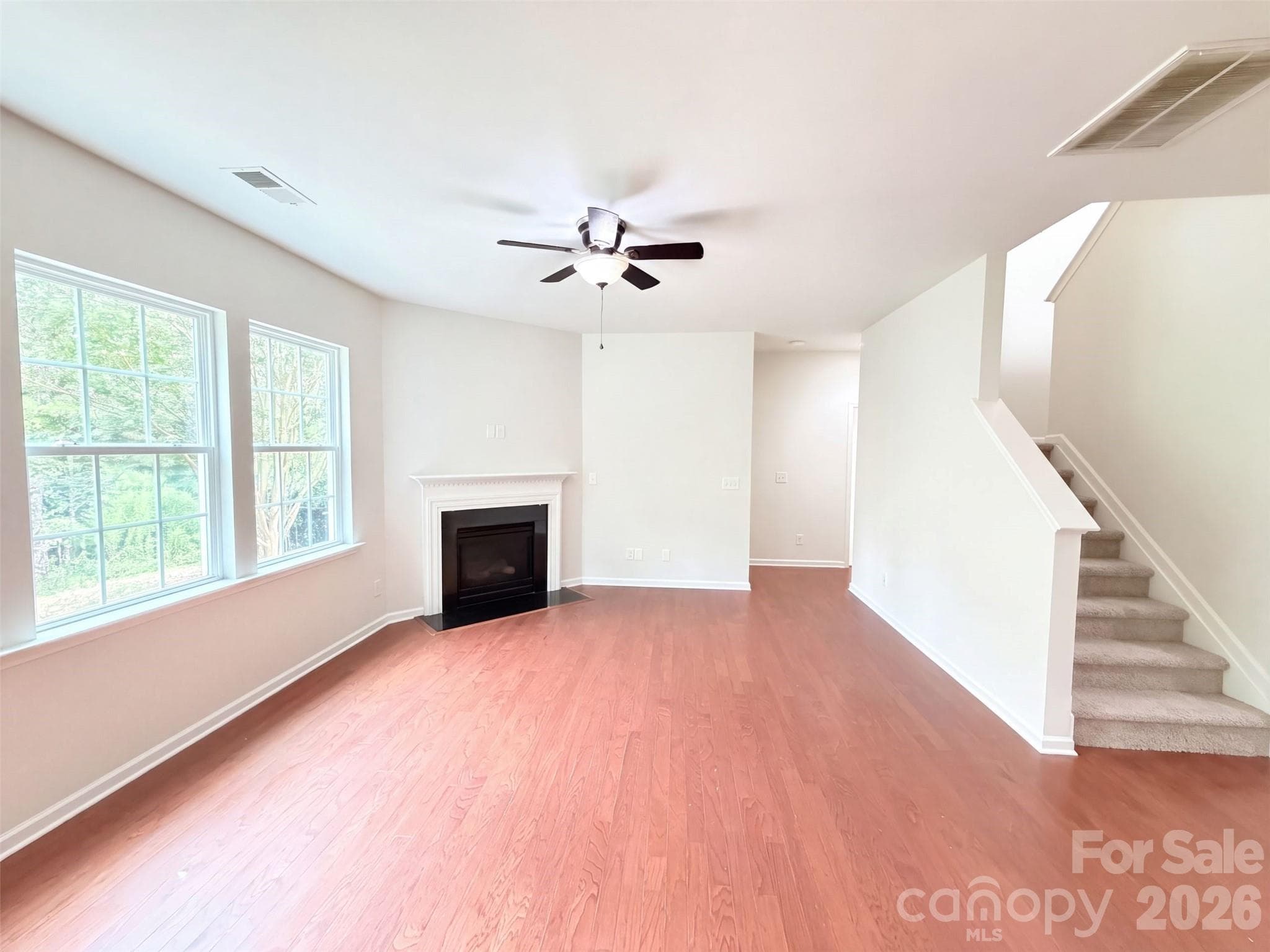 Single Family Residence at 7230 Kinley Commons Lane, Charlotte, photo 9 of 24