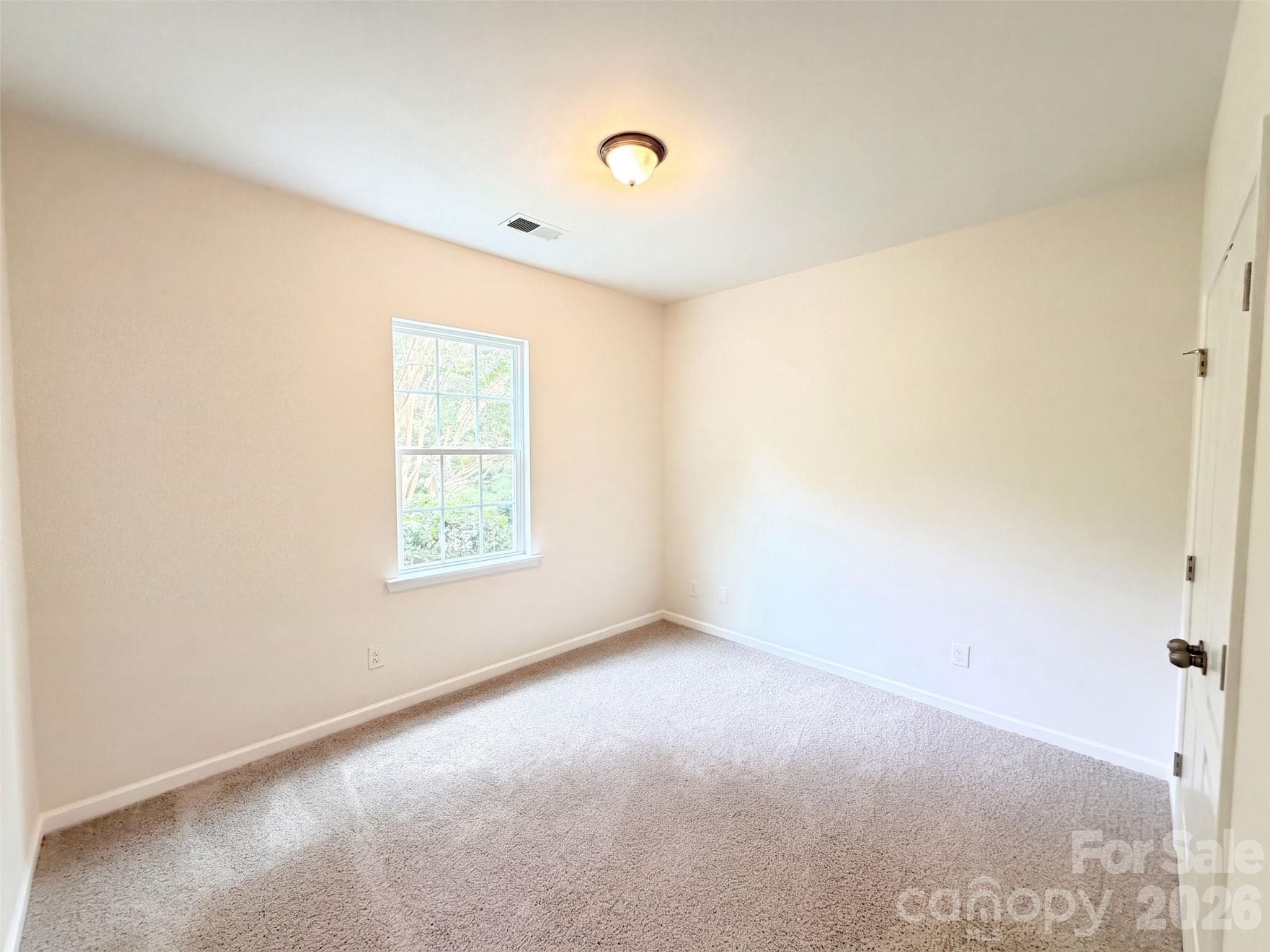 Single Family Residence at 7230 Kinley Commons Lane, Charlotte, photo 12 of 24