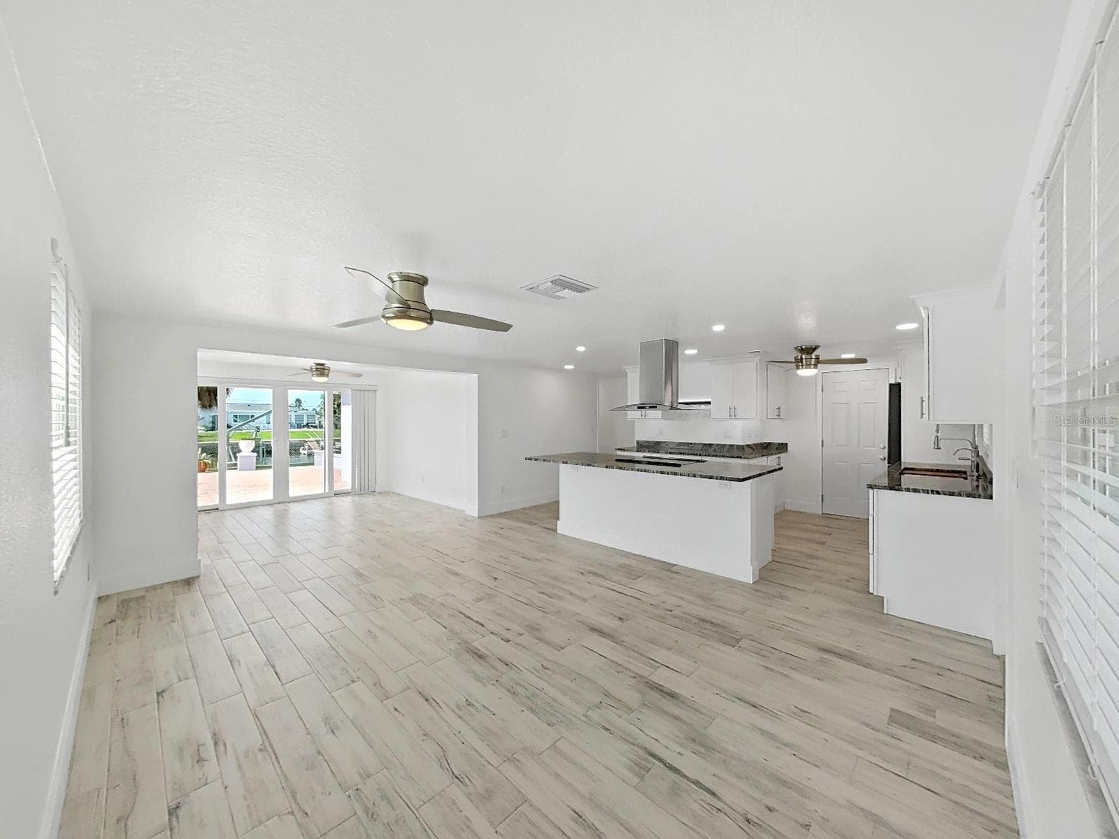 Single Family Residence at 4156 FLORAMAR TER, NEW PORT RICHEY, photo 10 of 39