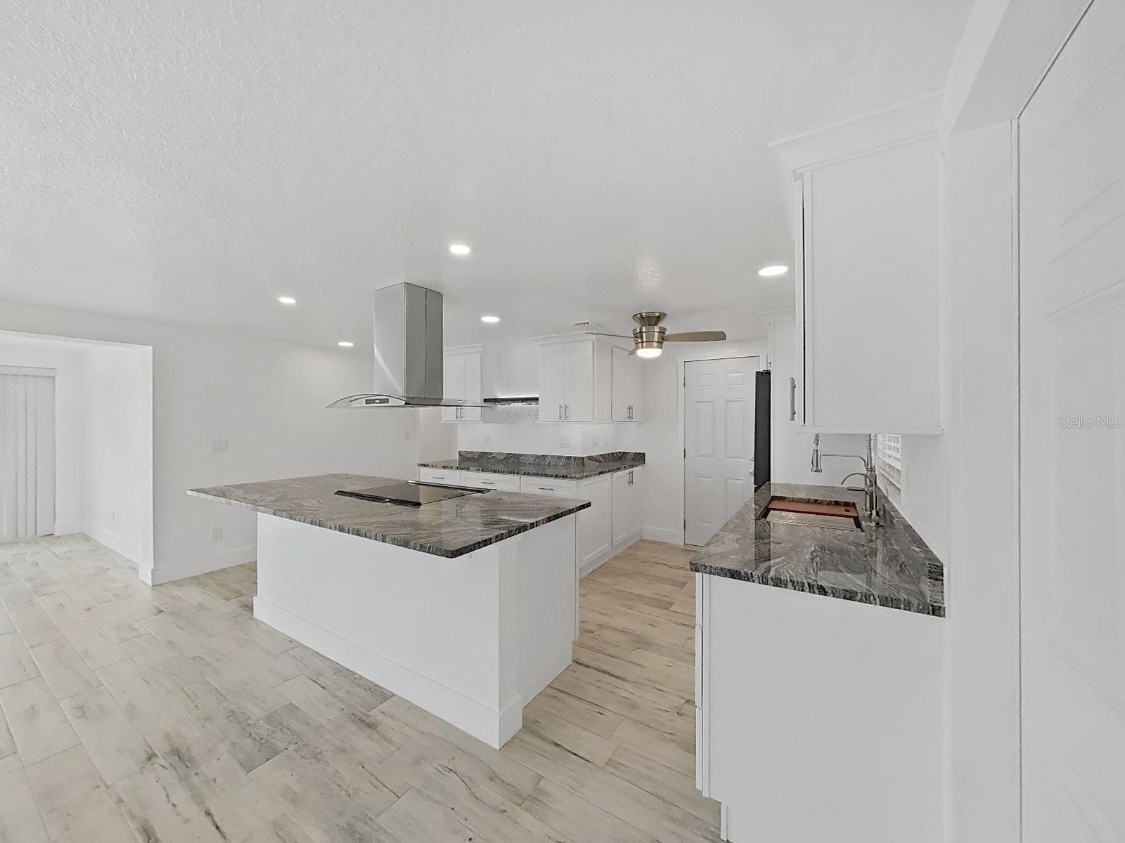 Single Family Residence at 4156 FLORAMAR TER, NEW PORT RICHEY, photo 14 of 39