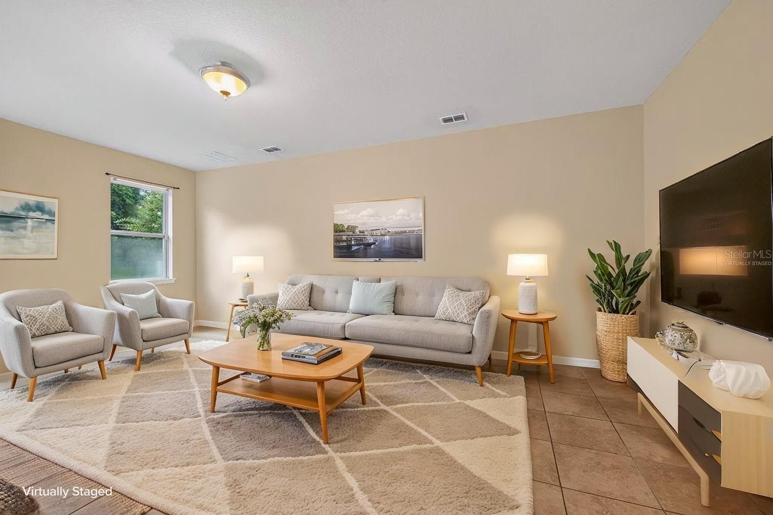 ***VIRTUALLY STAGED*** - 11601 TANGLE STONE DR, GIBSONTON