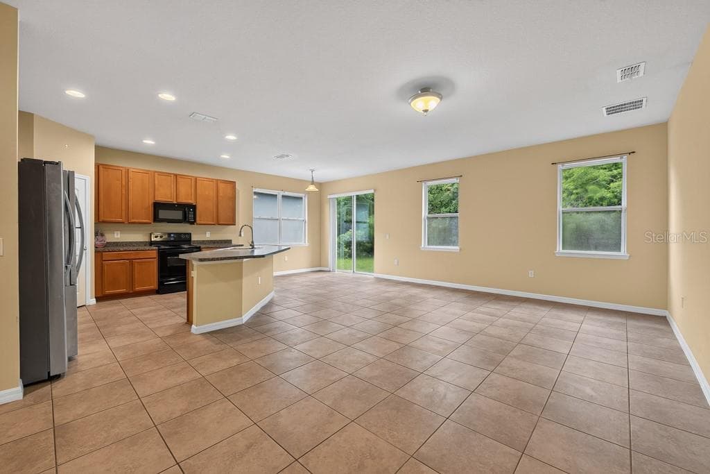 Single Family Residence at 11601 TANGLE STONE DR, GIBSONTON, photo 11 of 54