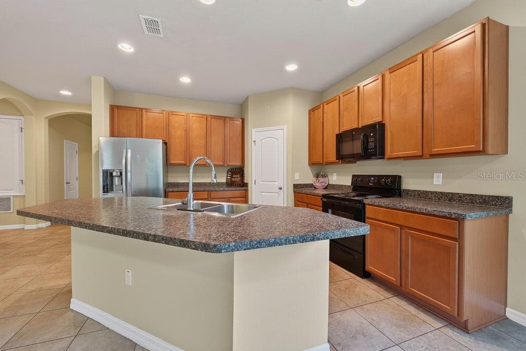 Single Family Residence at 11601 TANGLE STONE DR, GIBSONTON, photo 15 of 54