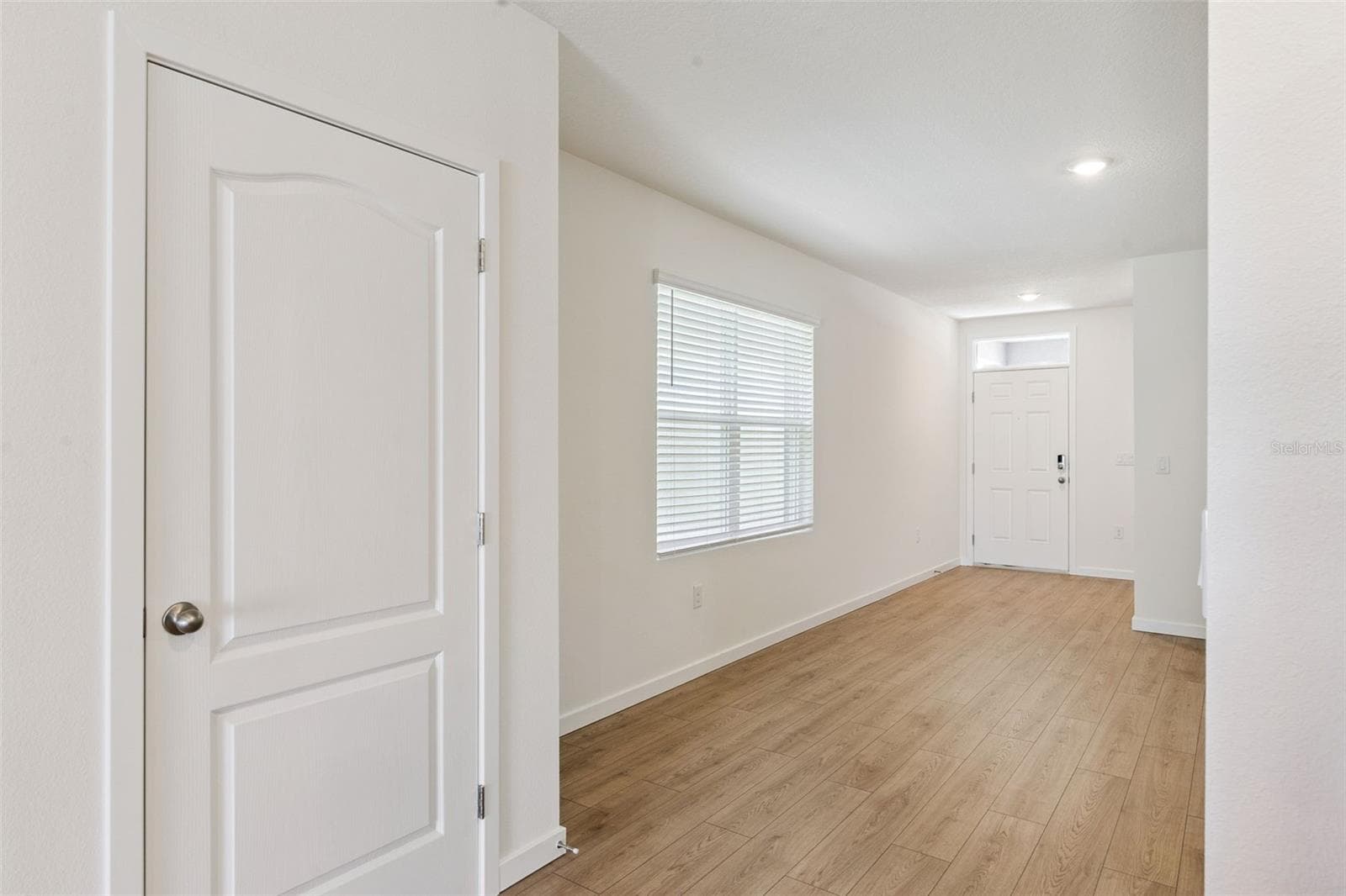 Single Family Residence at 3333 SPINEYWOOD DR, OCOEE, photo 2 of 39