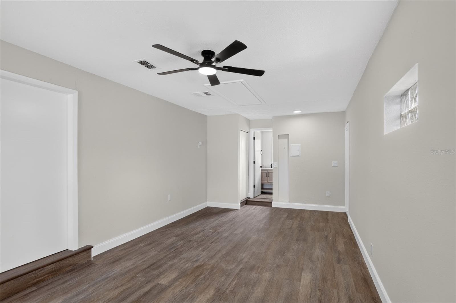 Single Family Residence at 405 CHESTNUT AVE, ALTAMONTE SPRINGS, photo 8 of 33