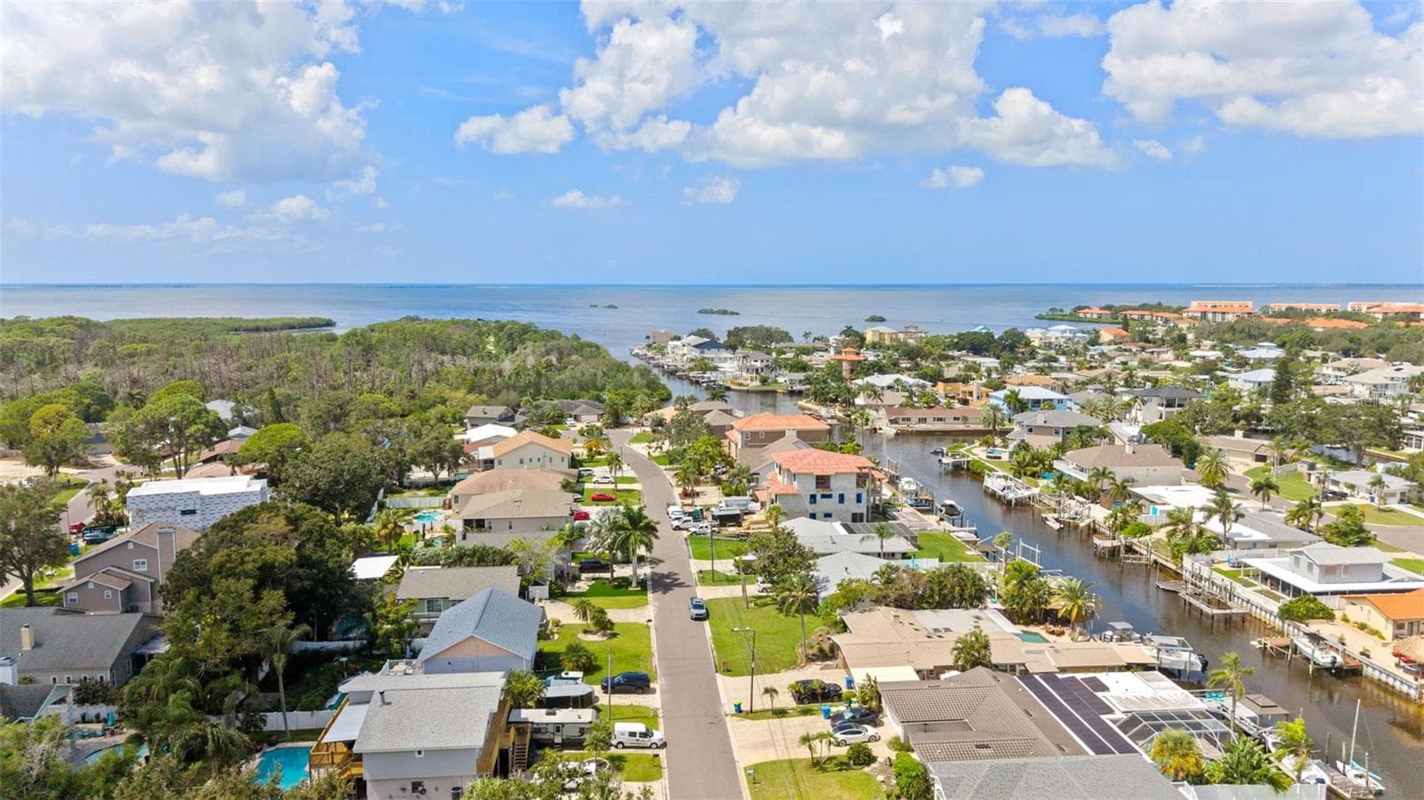 Out to the Gulf - 344 CROSSWINDS DR, PALM HARBOR