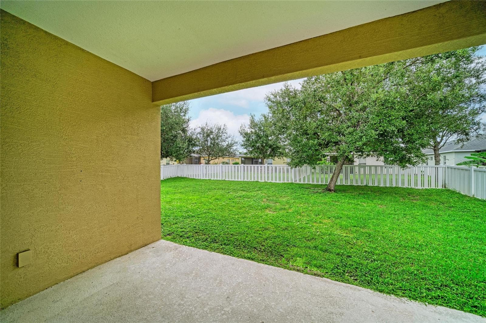 Single Family Residence at 4907 BOSTON COMMON GLN, BRADENTON, photo 32 of 47