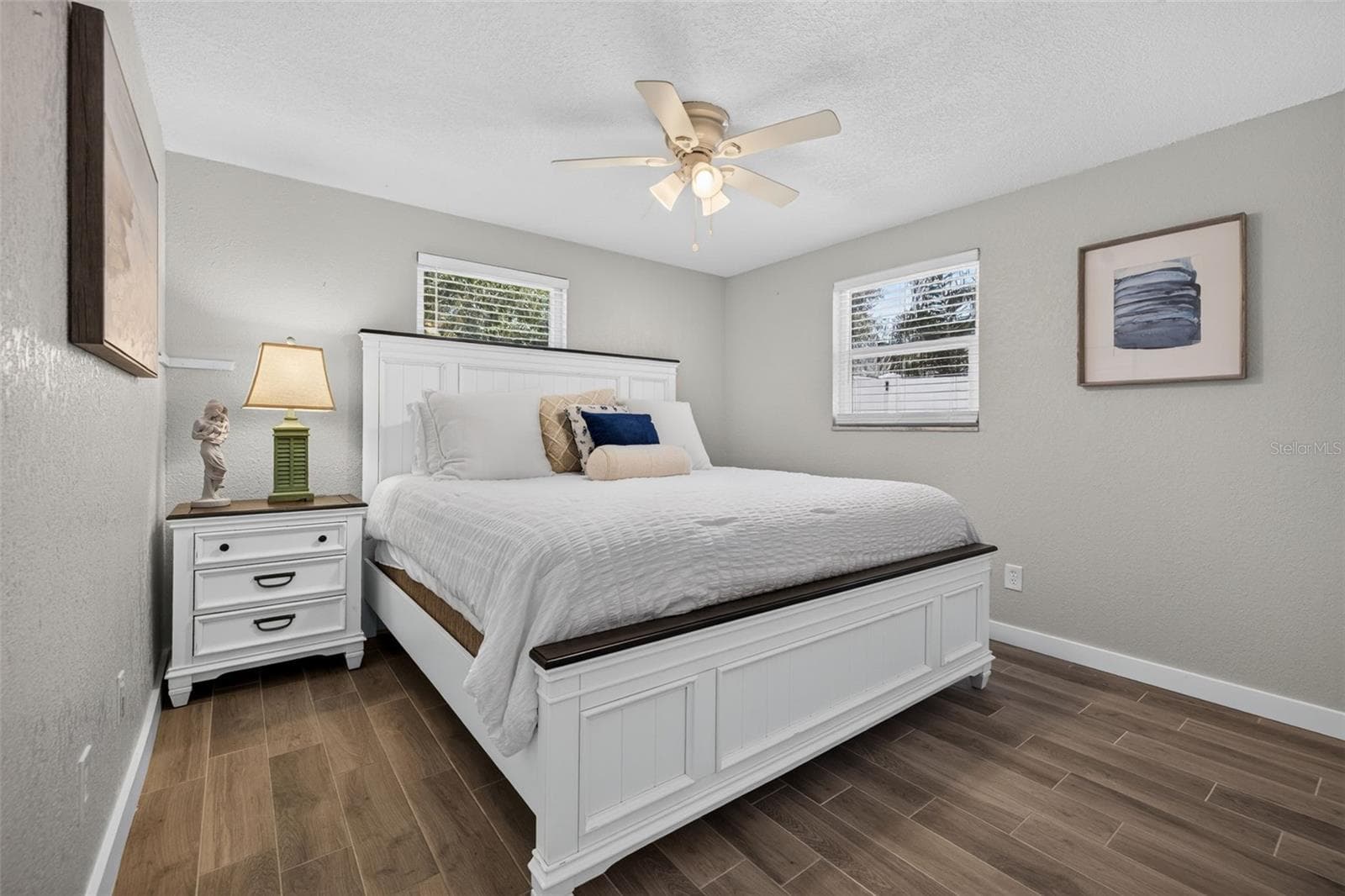 Single Family Residence at 209 TALLAHASSEE DR NE, ST PETERSBURG, photo 25 of 38