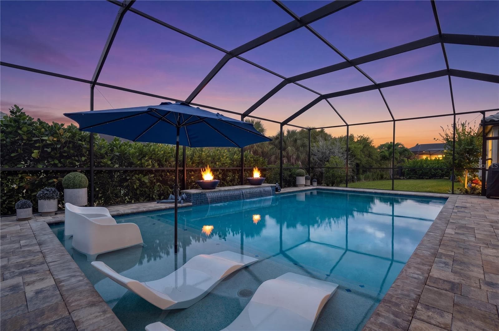 Single Family Residence at 5508 CASERTA CT, PALMETTO, photo 7 of 83