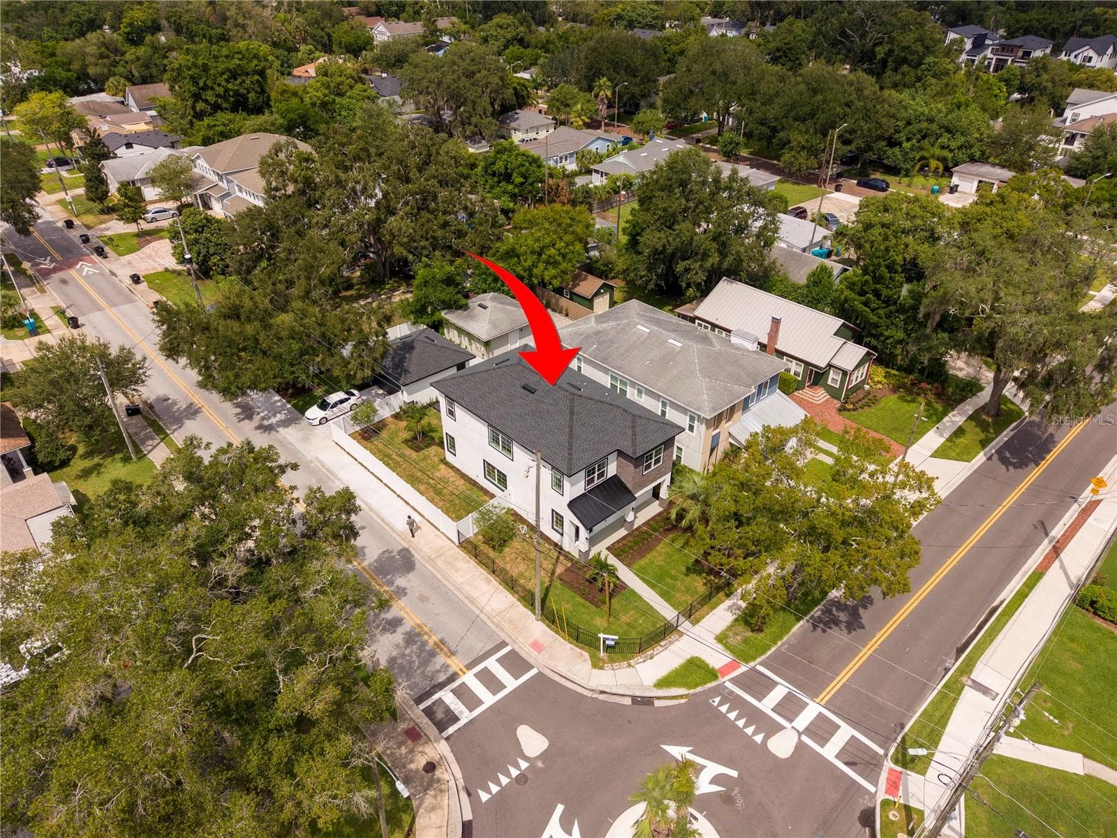 Single Family Residence at 2222 DELANEY AVE, ORLANDO, photo 35 of 39