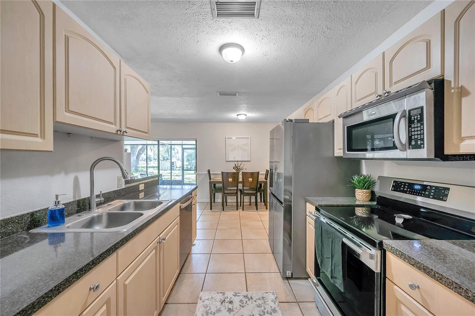 Single Family Residence at 7405 WILLIAMS RD, SEFFNER, photo 20 of 94