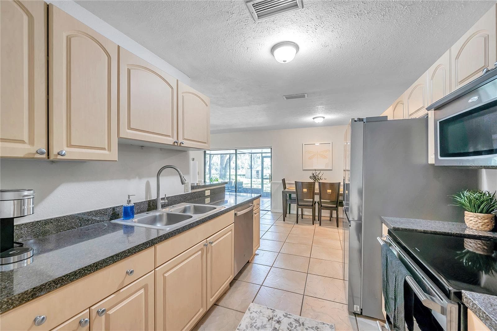 Single Family Residence at 7405 WILLIAMS RD, SEFFNER, photo 21 of 94