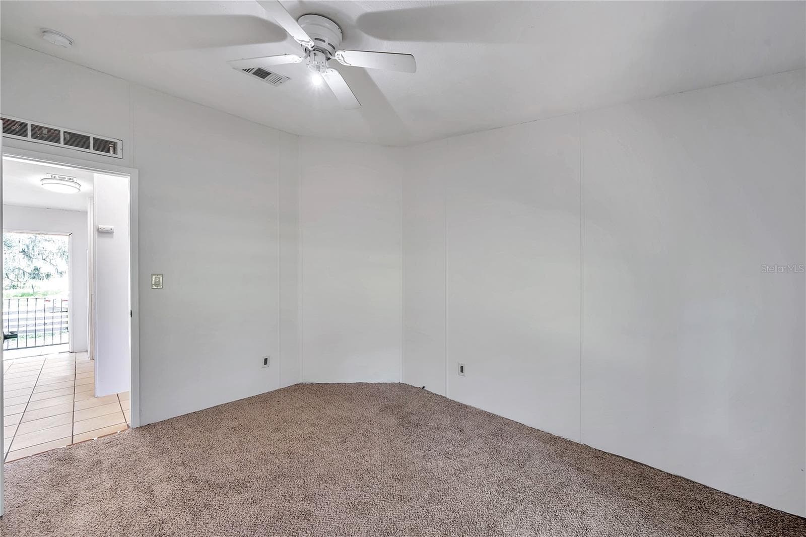 Single Family Residence at 7405 WILLIAMS RD, SEFFNER, photo 76 of 94