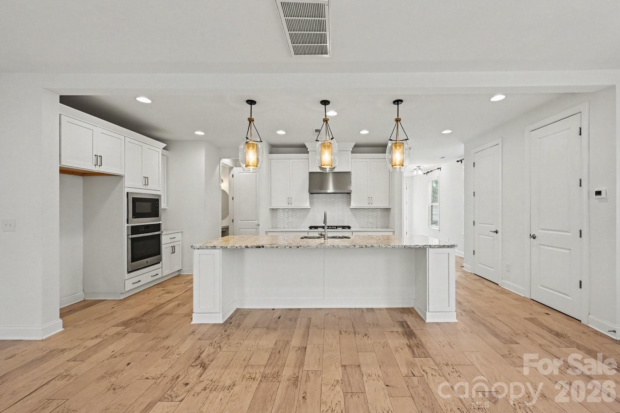 Townhouse at 6008 Corbin Woods Court, Charlotte, photo 11 of 31
