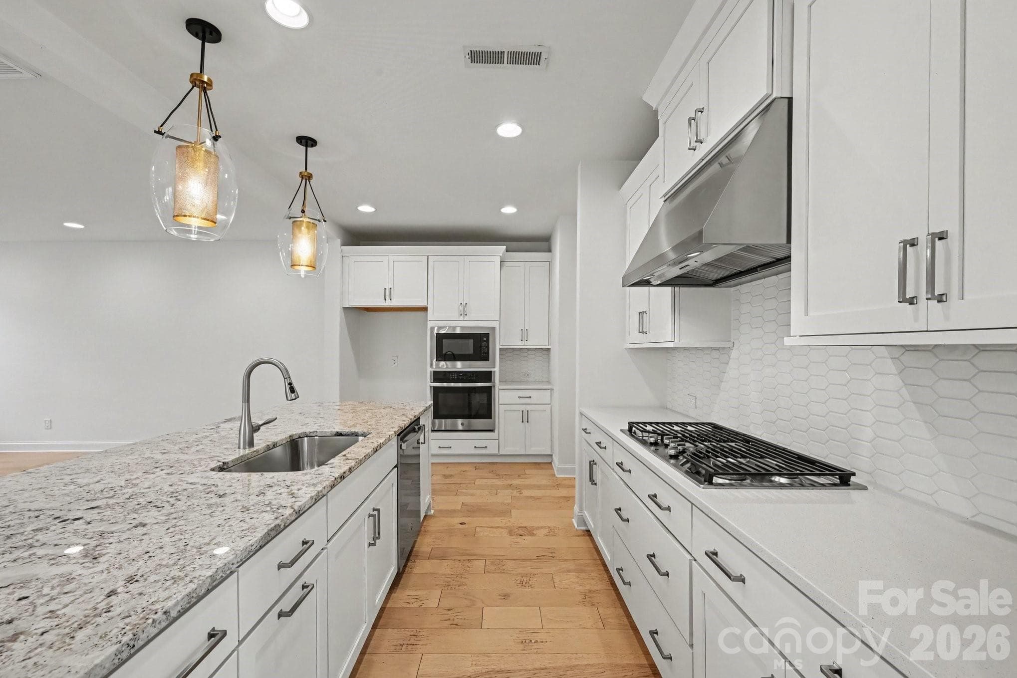 Townhouse at 6008 Corbin Woods Court, Charlotte, photo 15 of 31