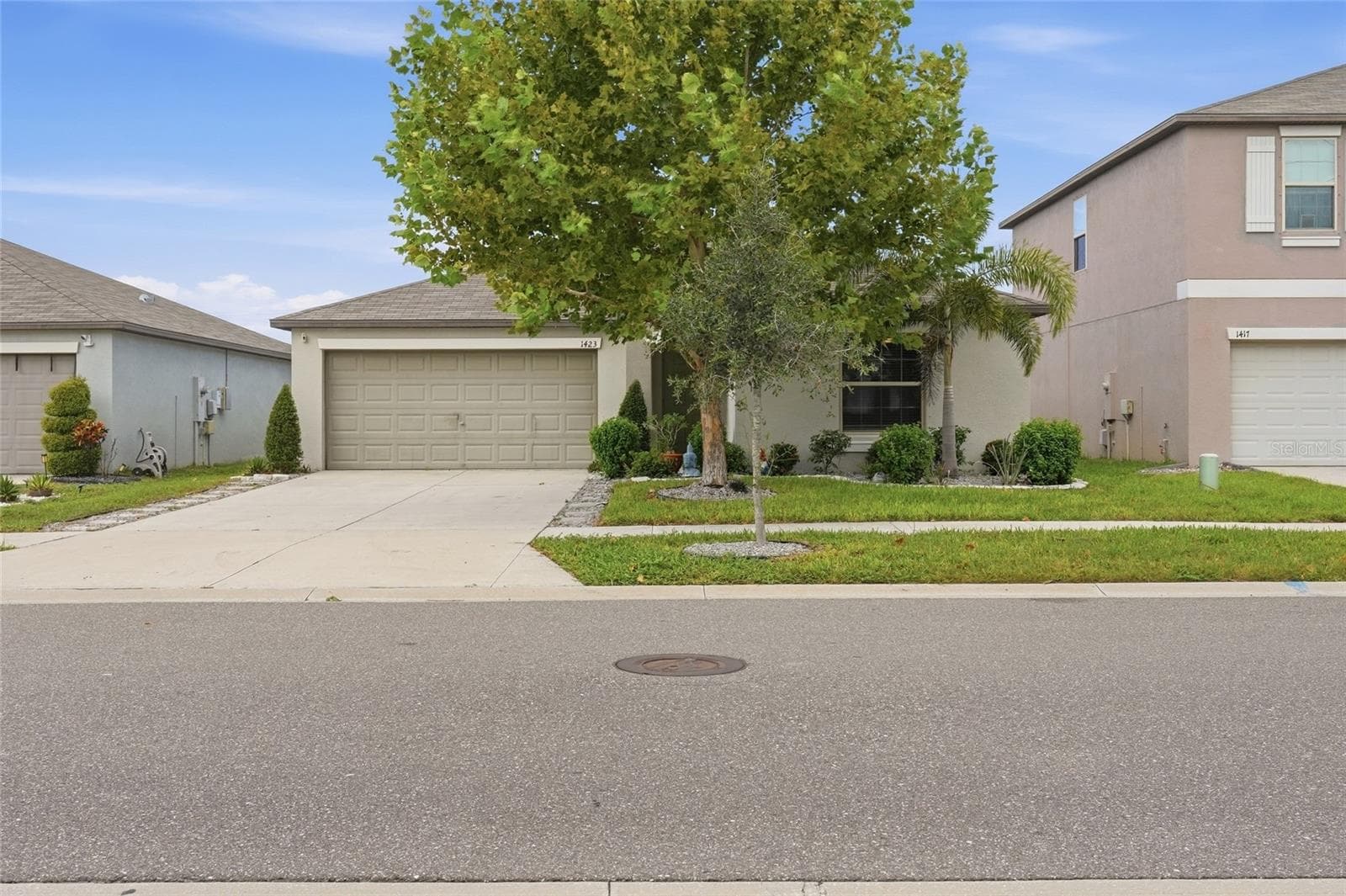 Front - 1423 GOLDEN GLOW DR, RUSKIN
