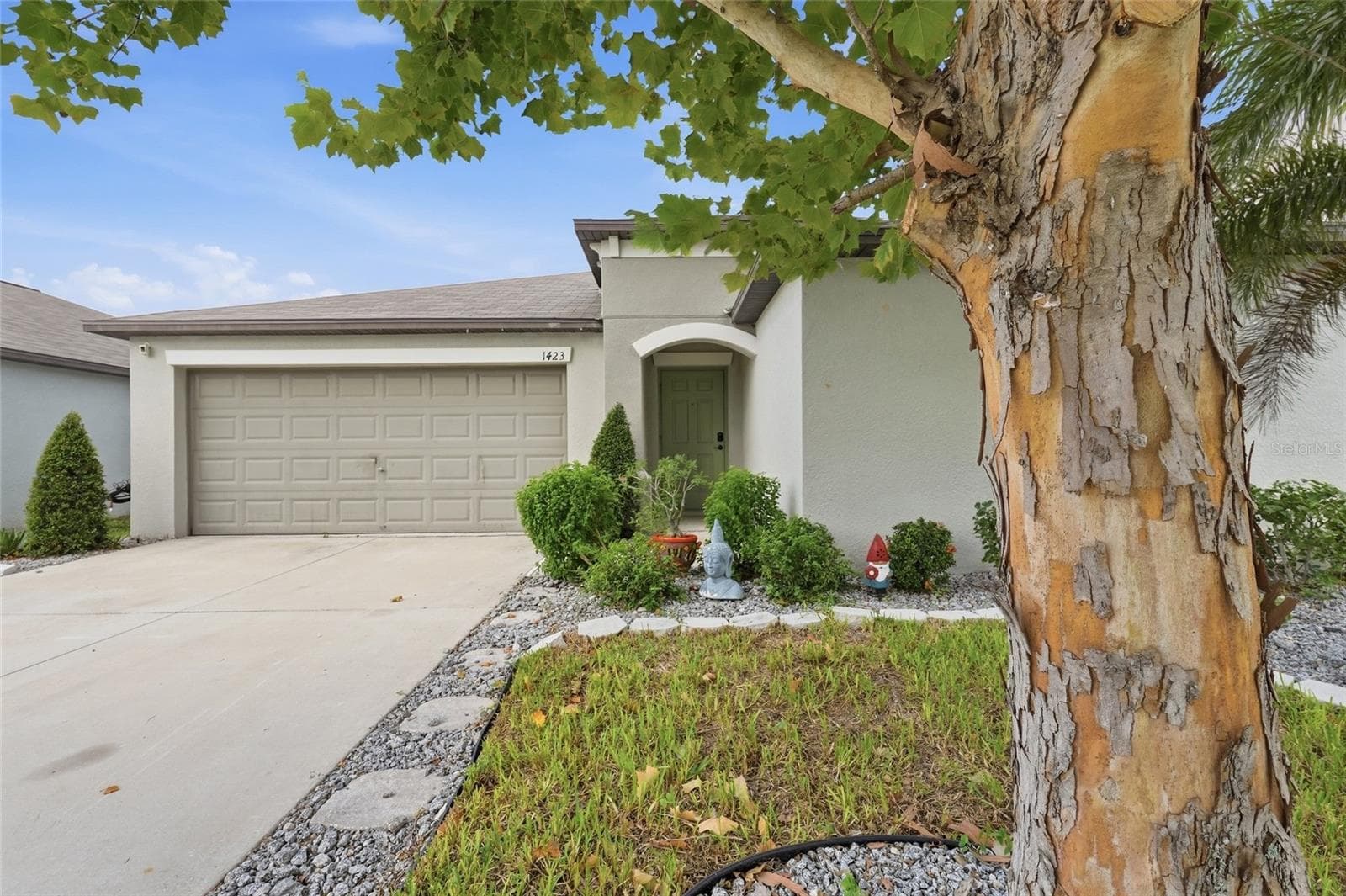 Single Family Residence at 1423 GOLDEN GLOW DR, RUSKIN, photo 8 of 78