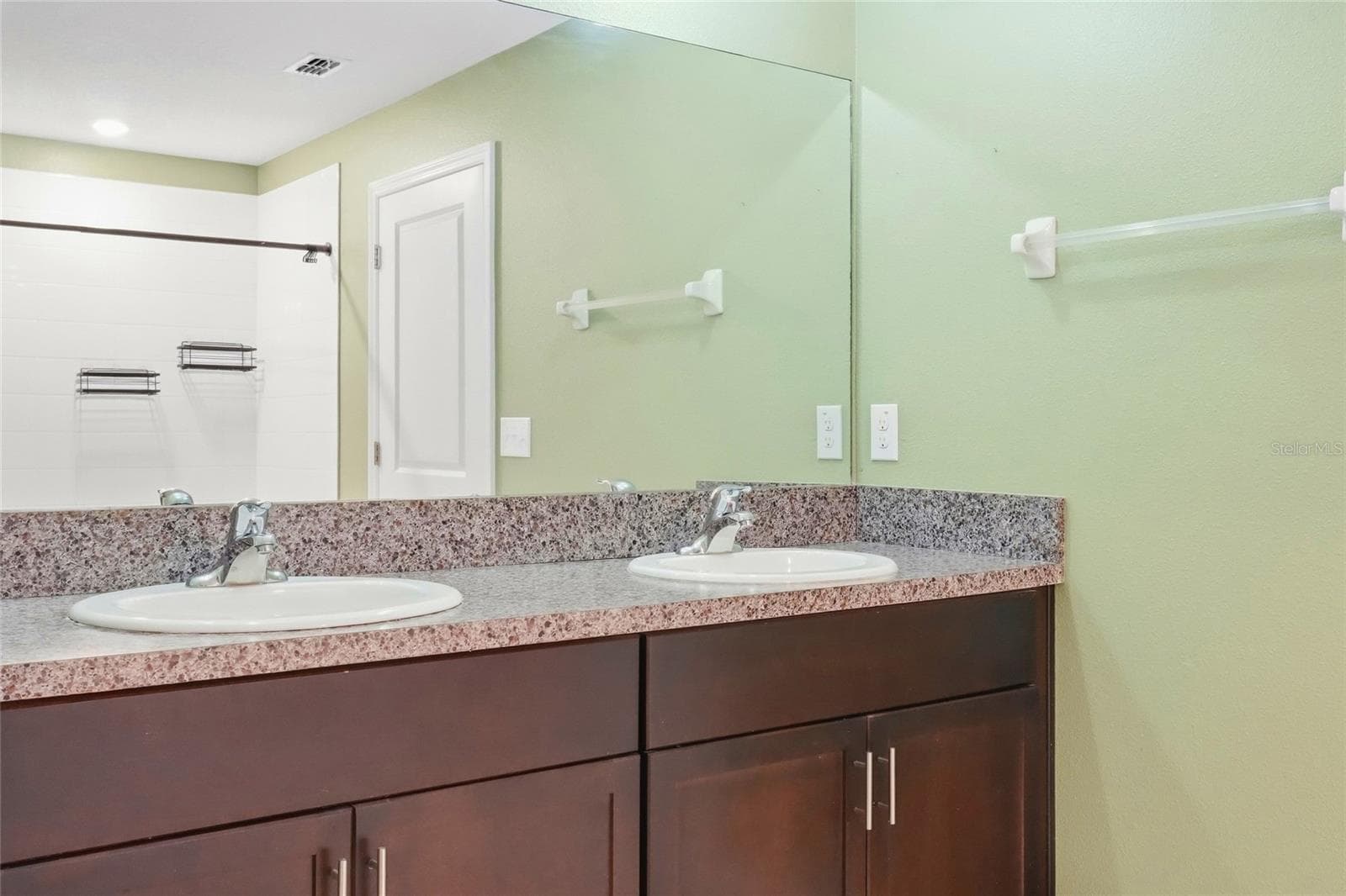 Primary Bathroom - 1423 GOLDEN GLOW DR, RUSKIN