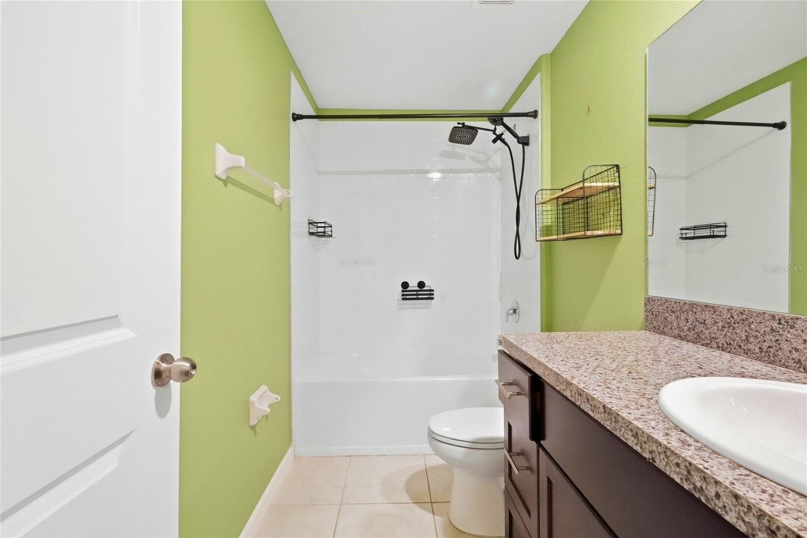 Bathroom 2 - 1423 GOLDEN GLOW DR, RUSKIN