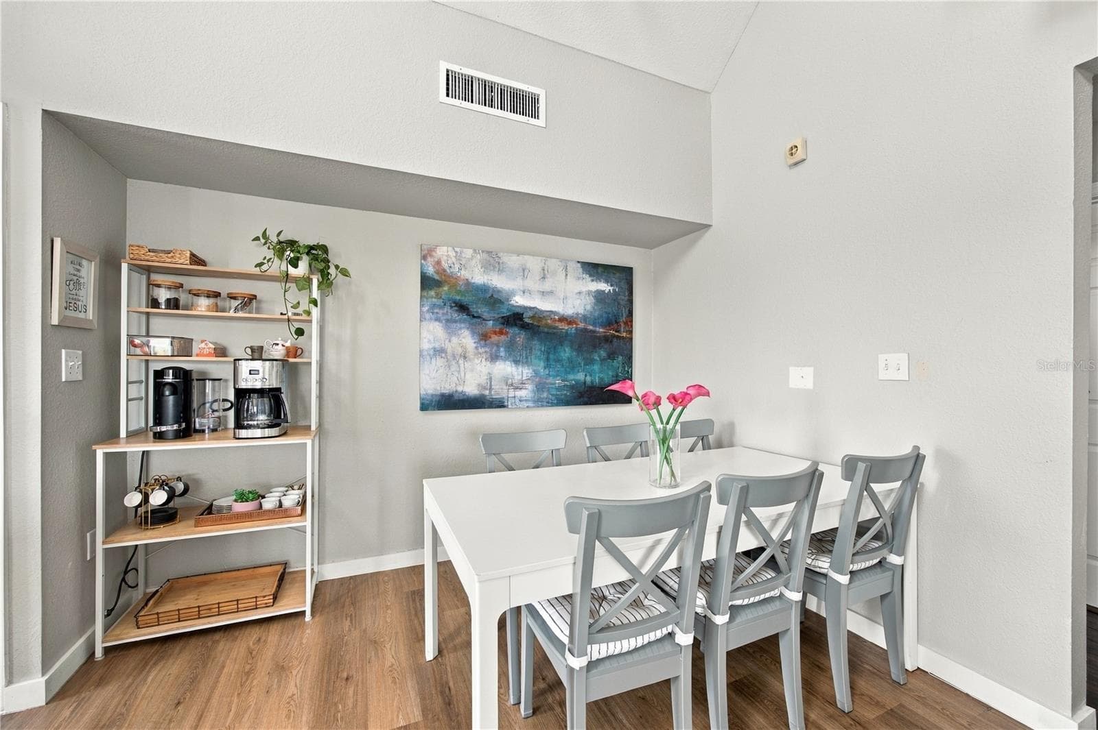 Condominium at 9570 LAKE CHASE ISLAND WAY #9570, TAMPA, photo 5 of 42