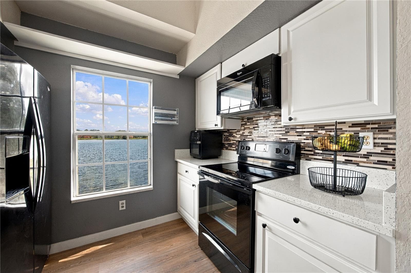 Condominium at 9570 LAKE CHASE ISLAND WAY #9570, TAMPA, photo 14 of 42
