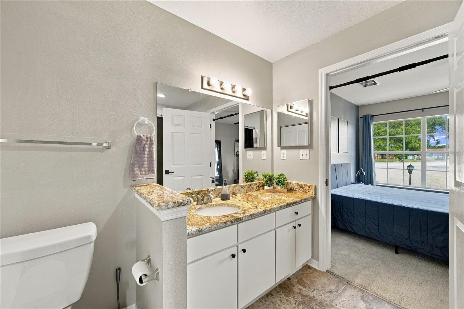 Condominium at 9570 LAKE CHASE ISLAND WAY #9570, TAMPA, photo 20 of 42