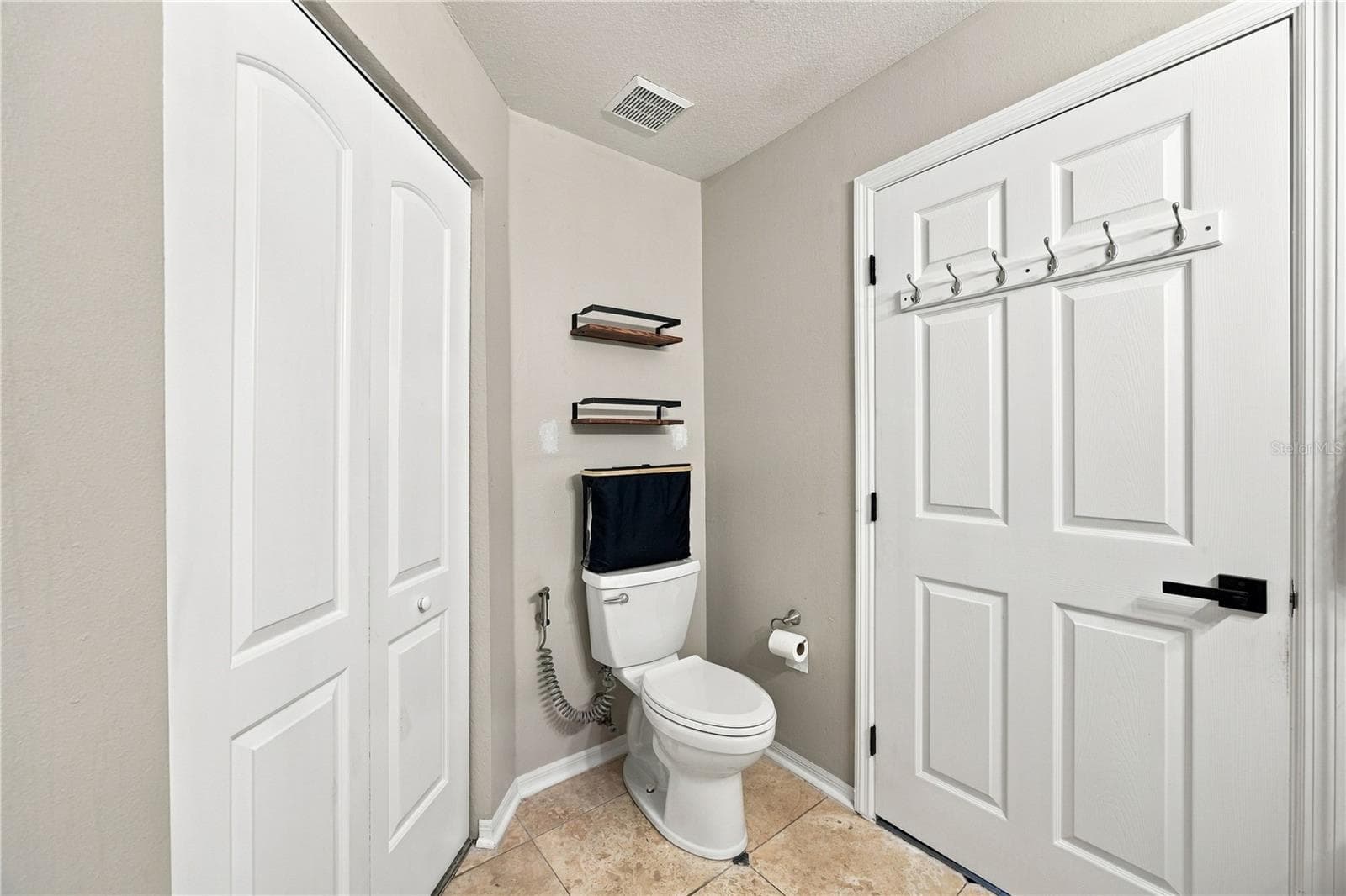 Condominium at 9570 LAKE CHASE ISLAND WAY #9570, TAMPA, photo 27 of 42