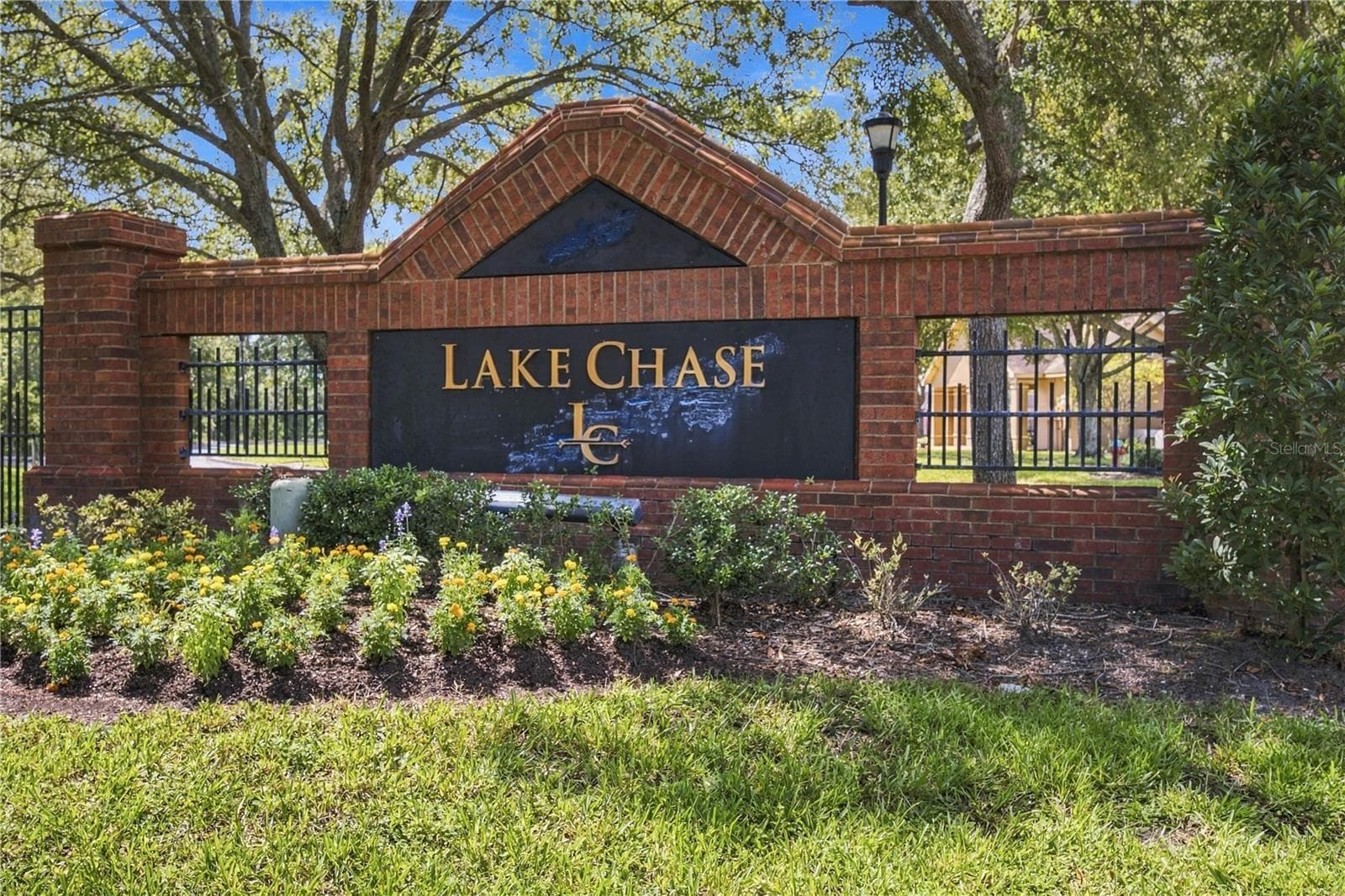 Condominium at 9570 LAKE CHASE ISLAND WAY #9570, TAMPA, photo 31 of 42