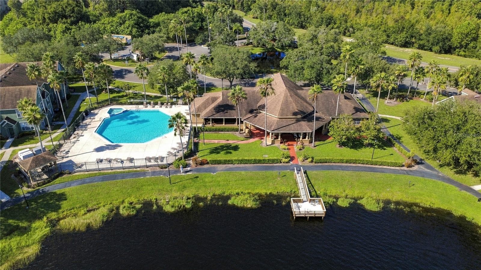 Condominium at 9570 LAKE CHASE ISLAND WAY #9570, TAMPA, photo 35 of 42