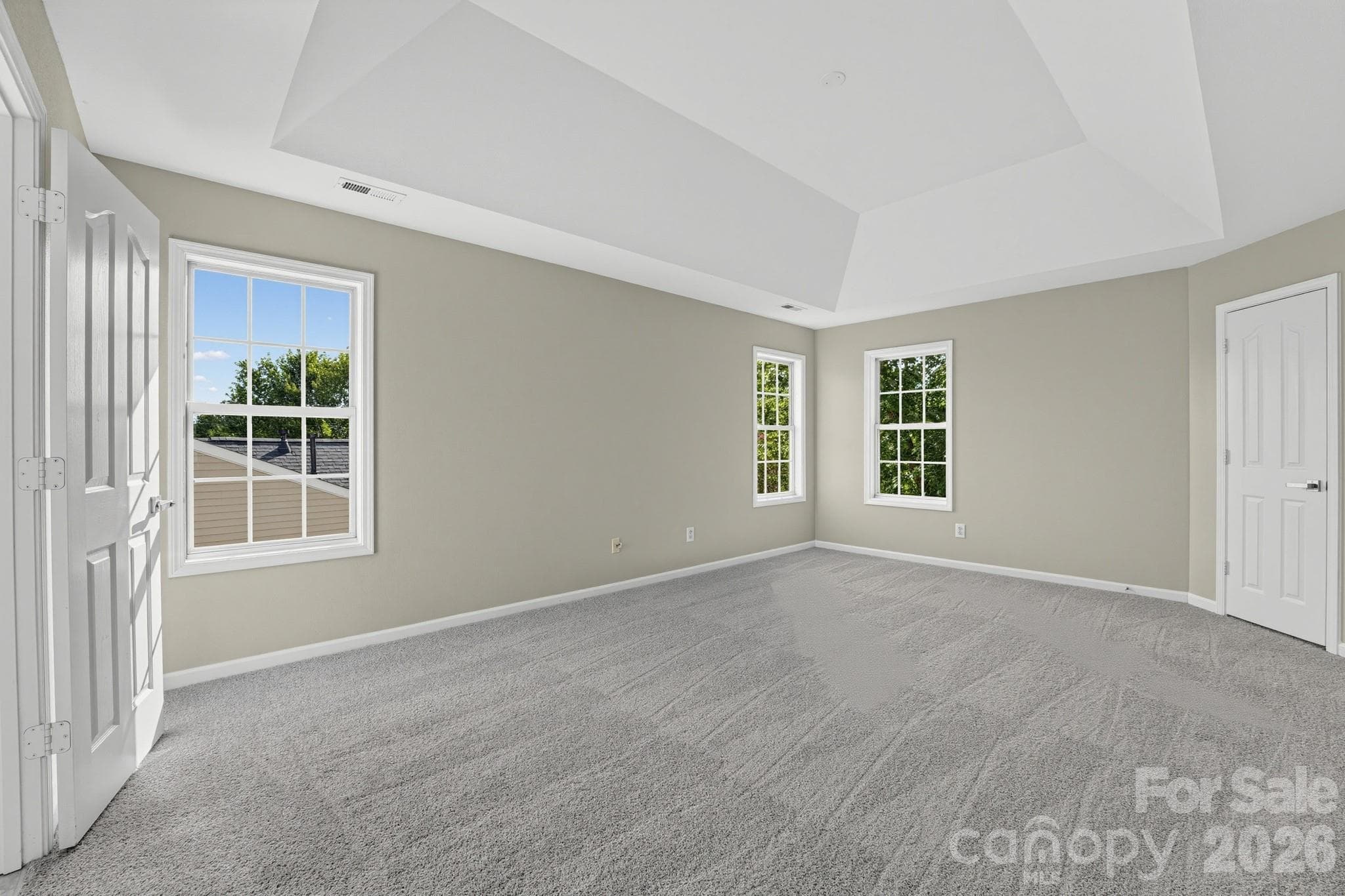 Single Family Residence at 3027 Hawick Commons Drive, Concord, photo 8 of 15