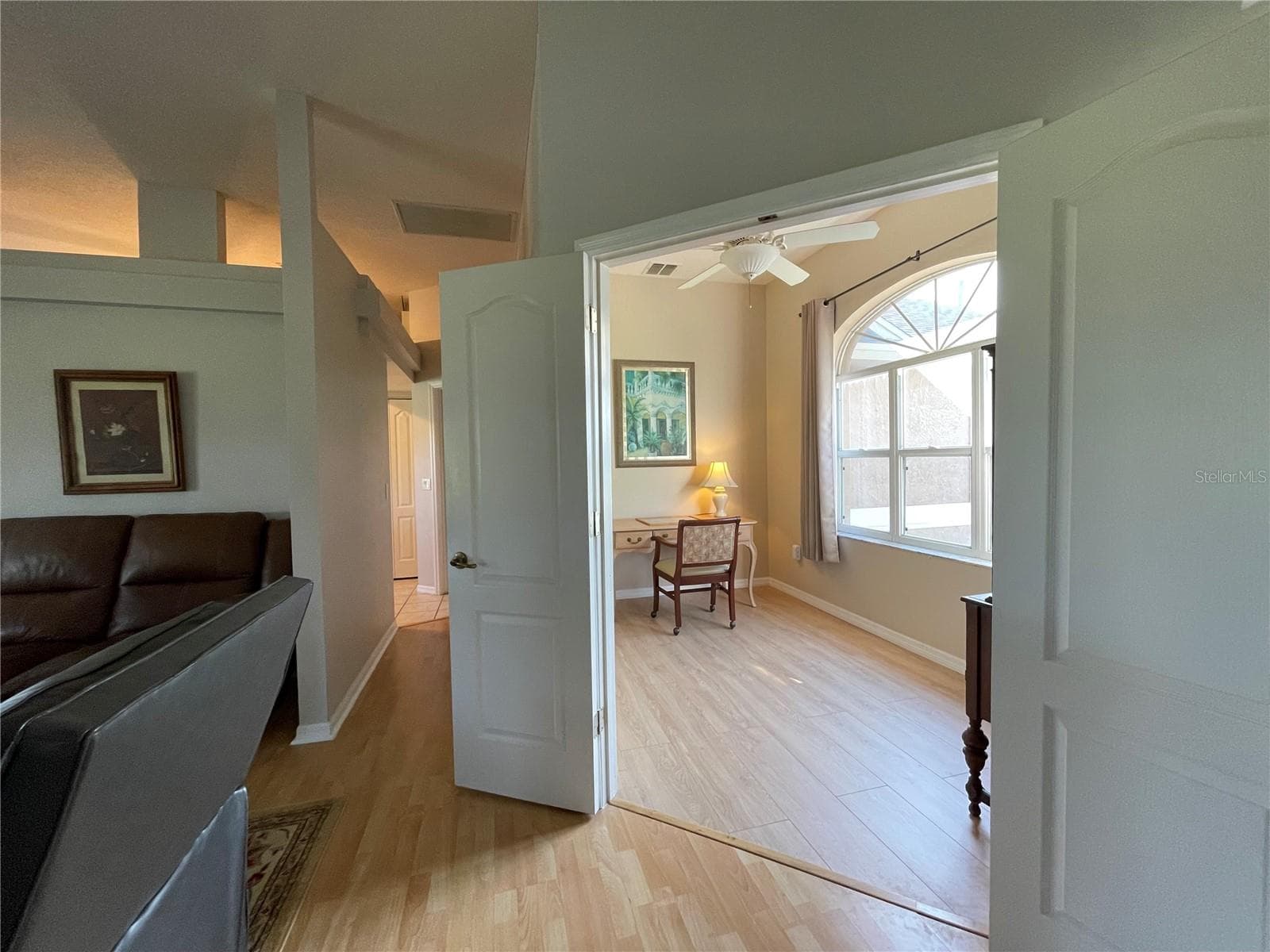 Single Family Residence at 511 ROTONDA CIR, ROTONDA WEST, photo 6 of 31