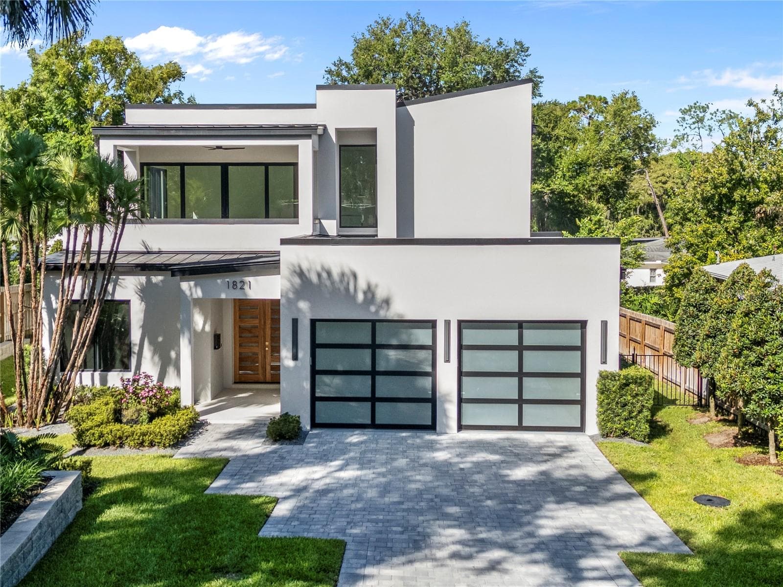 Single Family Residence at 1821 ENGLEWOOD RD, WINTER PARK, photo 3 of 39