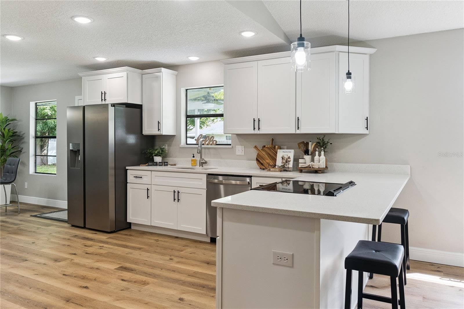 Kitchen - 3211 TRAVELERS PALM DR, EDGEWATER