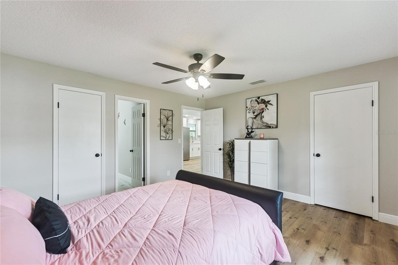 Primary Bedroom - 3211 TRAVELERS PALM DR, EDGEWATER