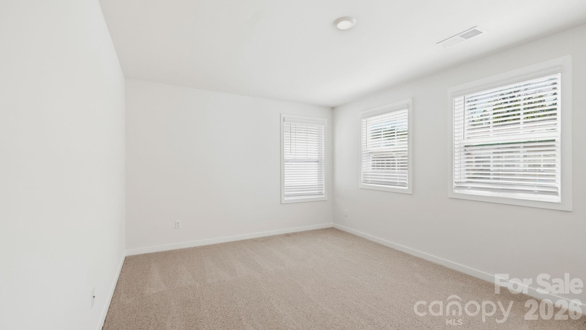 Townhouse at 117 Sugg Trail, Weaverville, photo 13 of 26