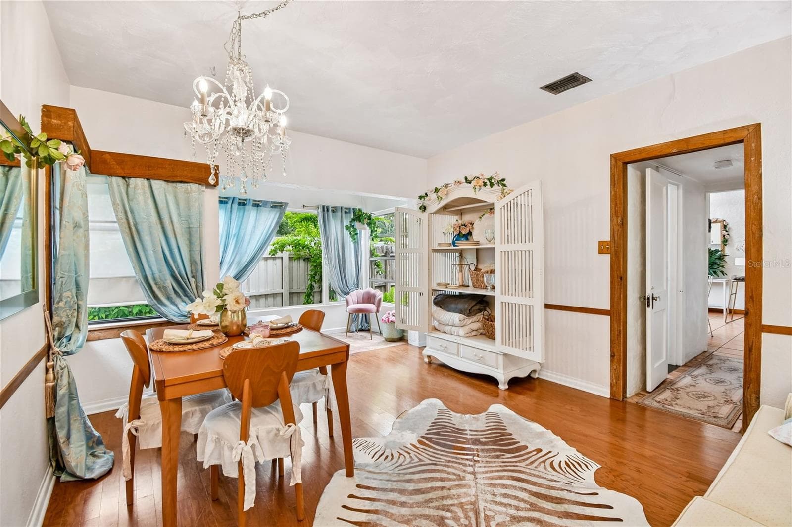 Living & Dining - 1619 NEW YORK AVE, ORLANDO