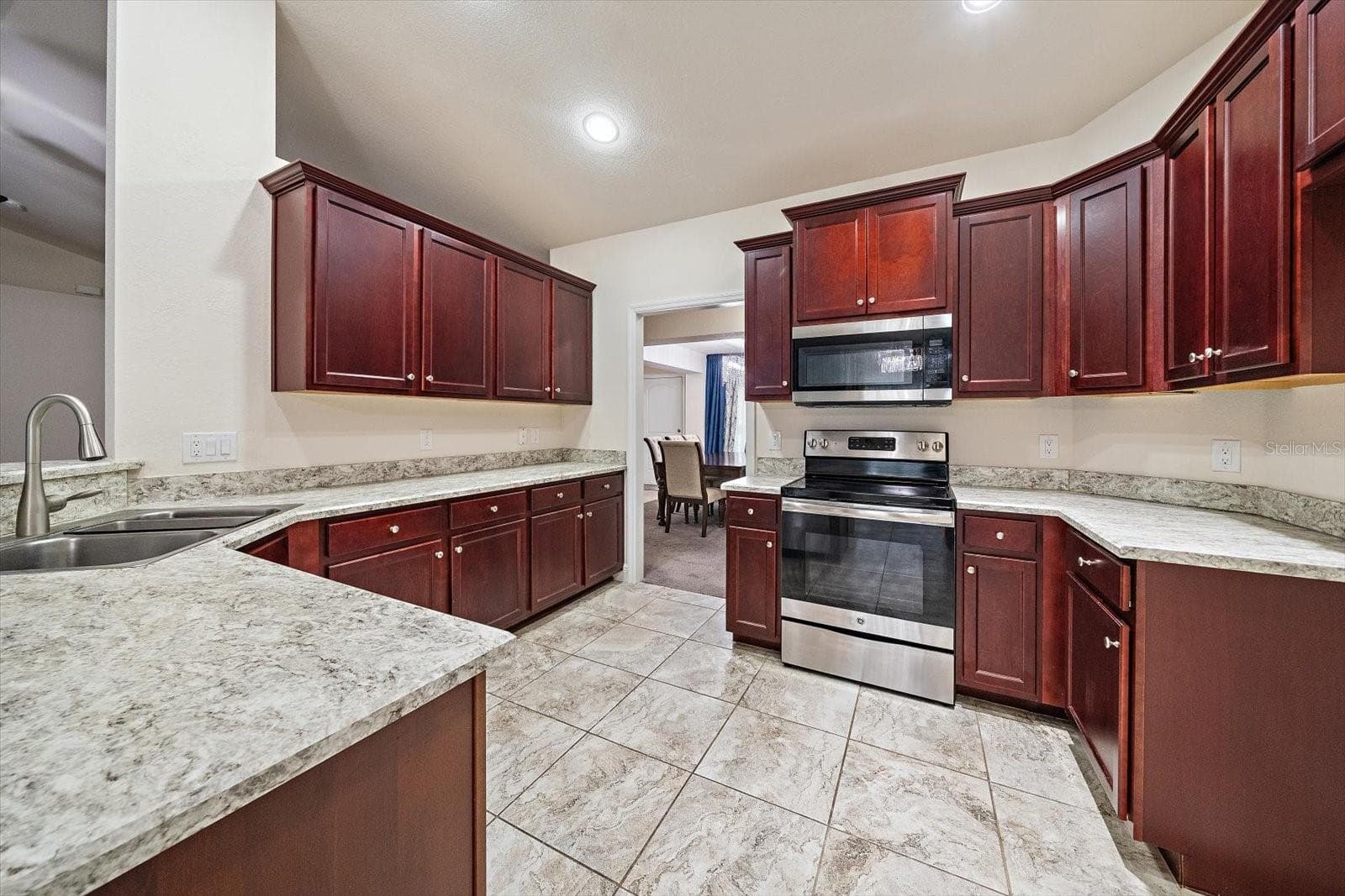 Single Family Residence at 2494 CHEROKEE ST, NORTH PORT, photo 13 of 43