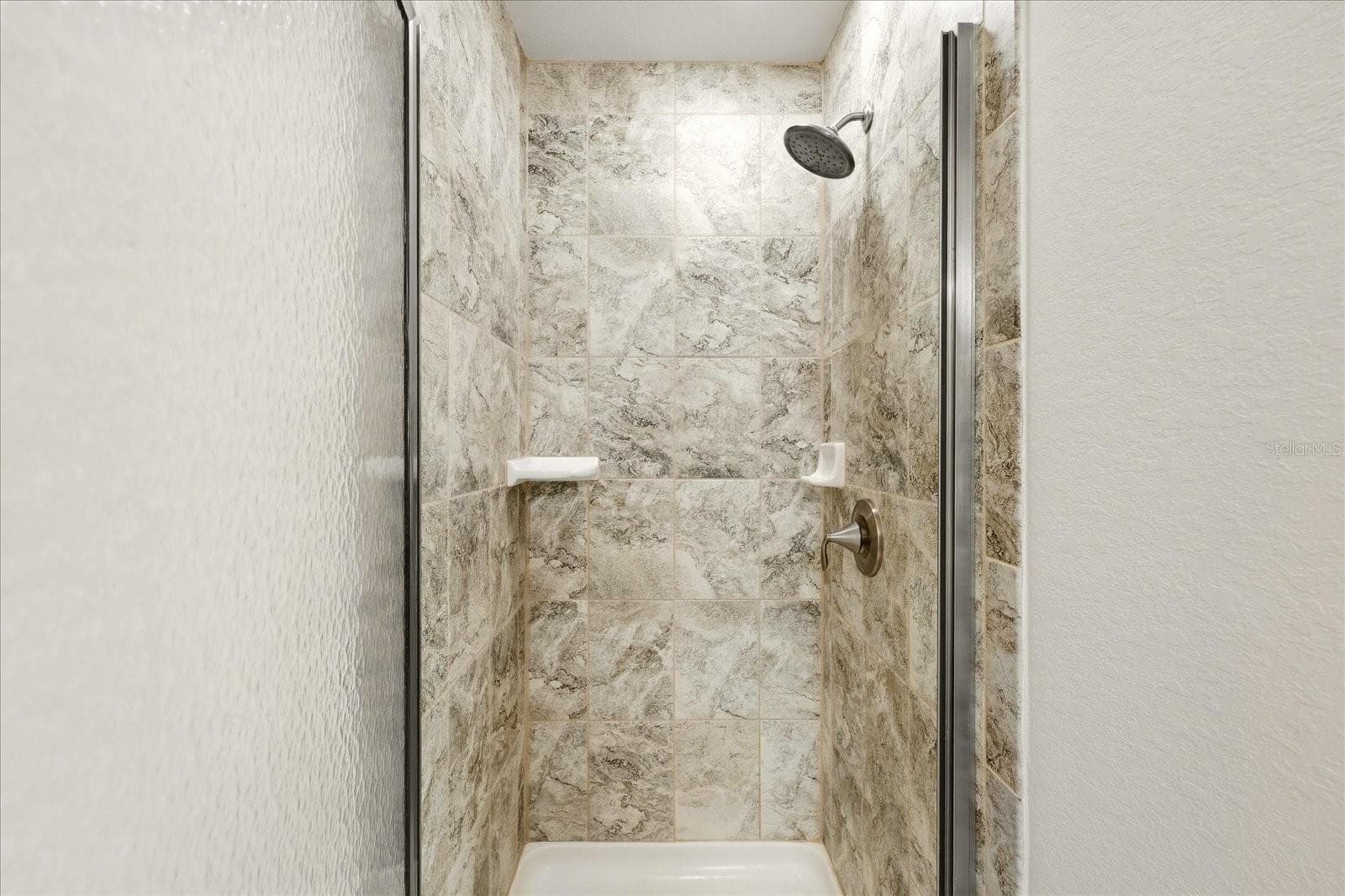 Primary en suite Bath - 2494 CHEROKEE ST, NORTH PORT