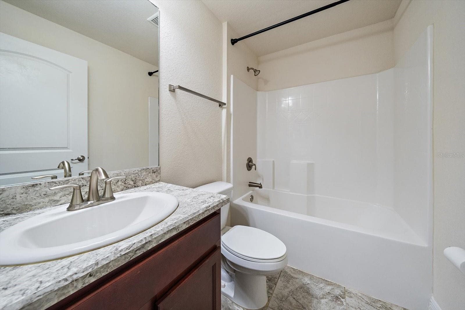 Bed #2 - 2494 CHEROKEE ST, NORTH PORT