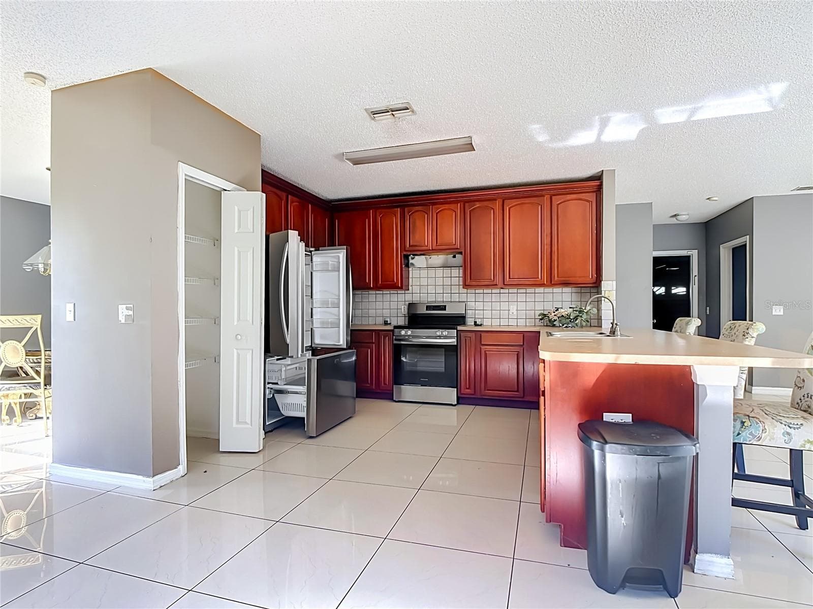 Single Family Residence at 1403 KISSIMMEE CT, POINCIANA, photo 20 of 55