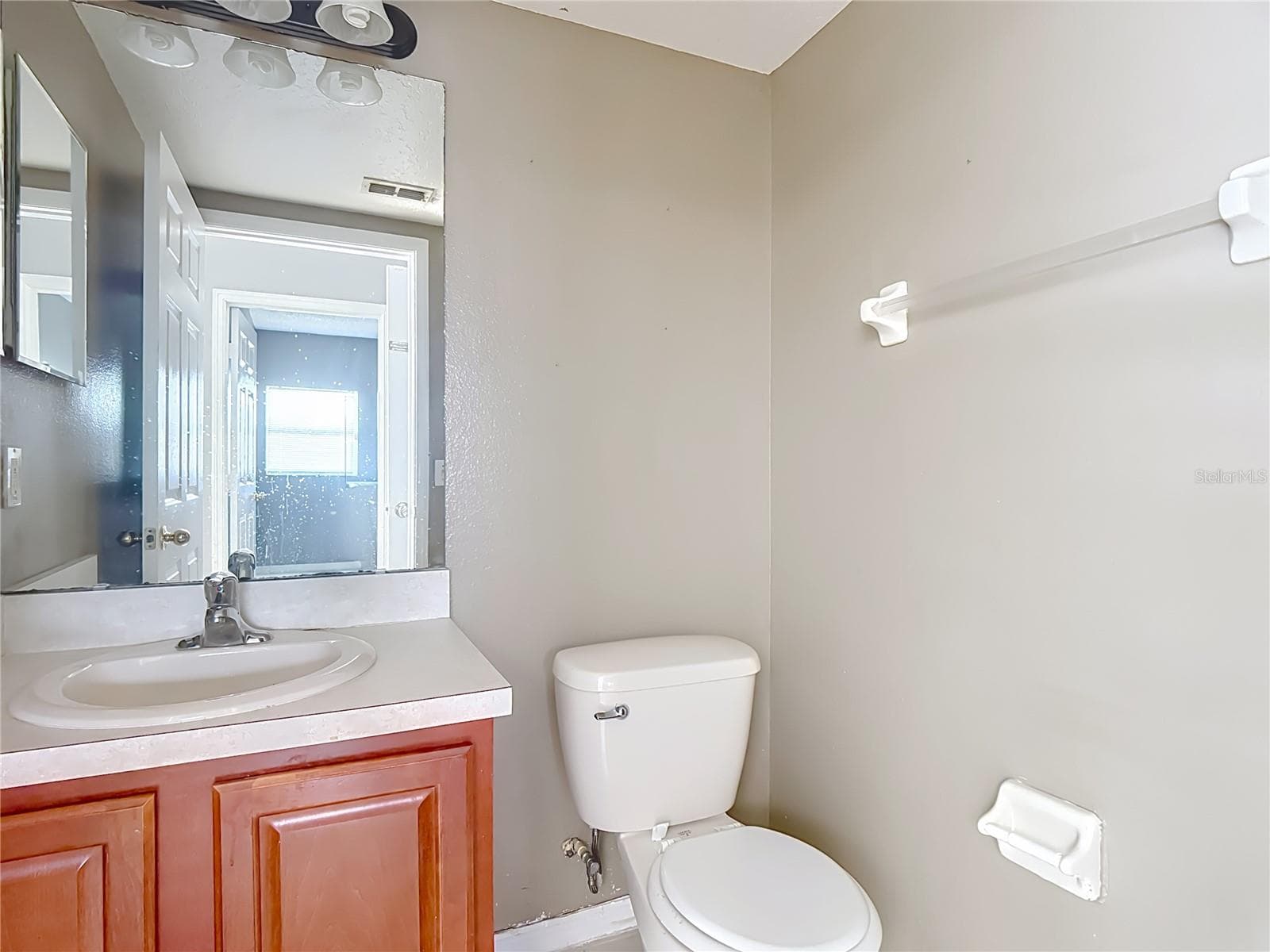 Single Family Residence at 1403 KISSIMMEE CT, POINCIANA, photo 28 of 55