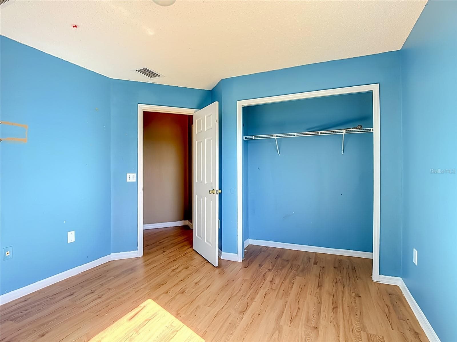 Single Family Residence at 1403 KISSIMMEE CT, POINCIANA, photo 32 of 55