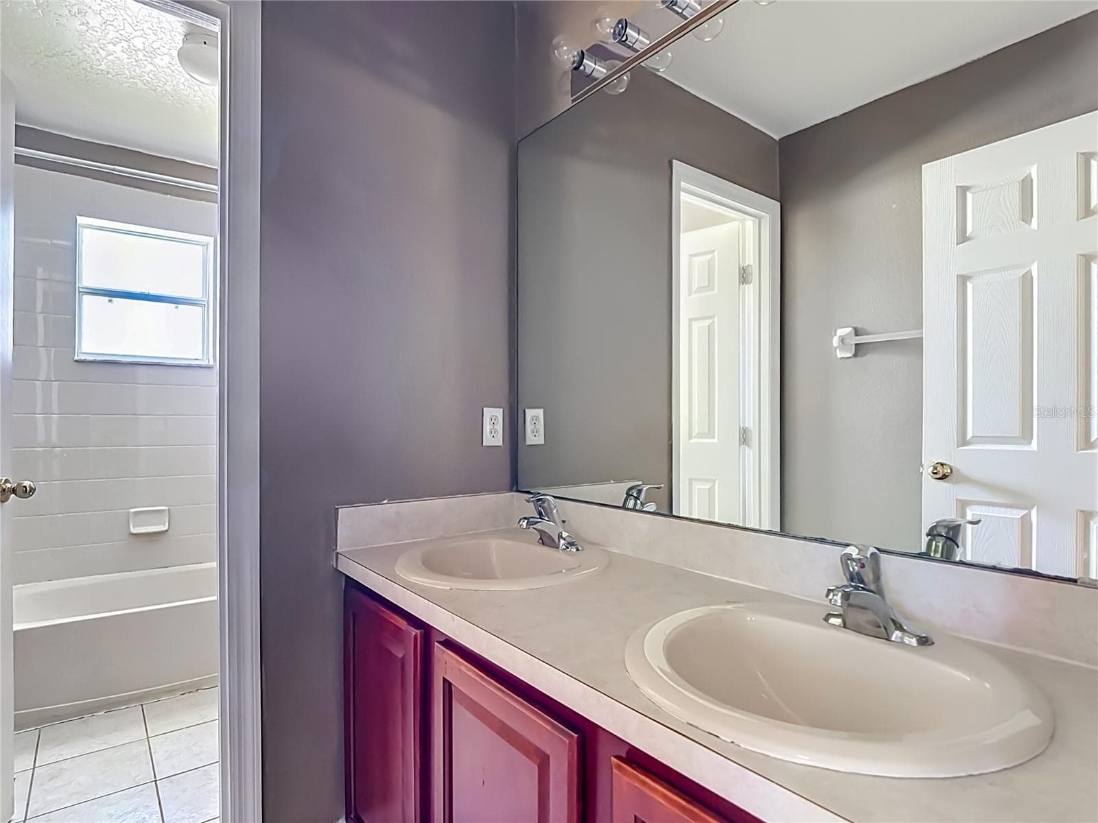Single Family Residence at 1403 KISSIMMEE CT, POINCIANA, photo 35 of 55