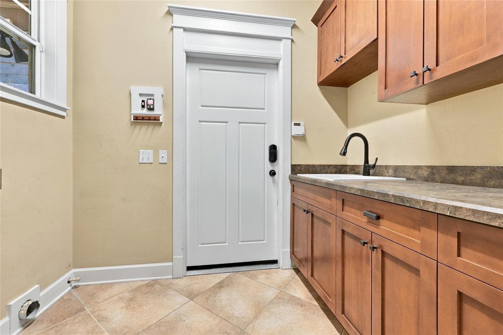 Laundry Room with spacious storage - 734 SW 134TH WAY, NEWBERRY