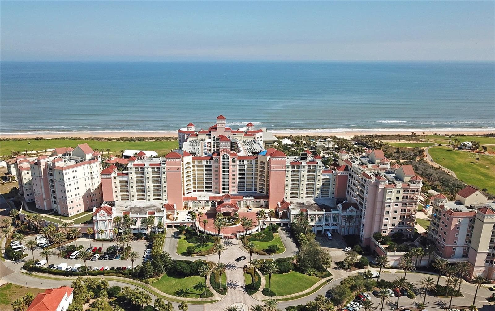 200 OCEAN CREST DR #813