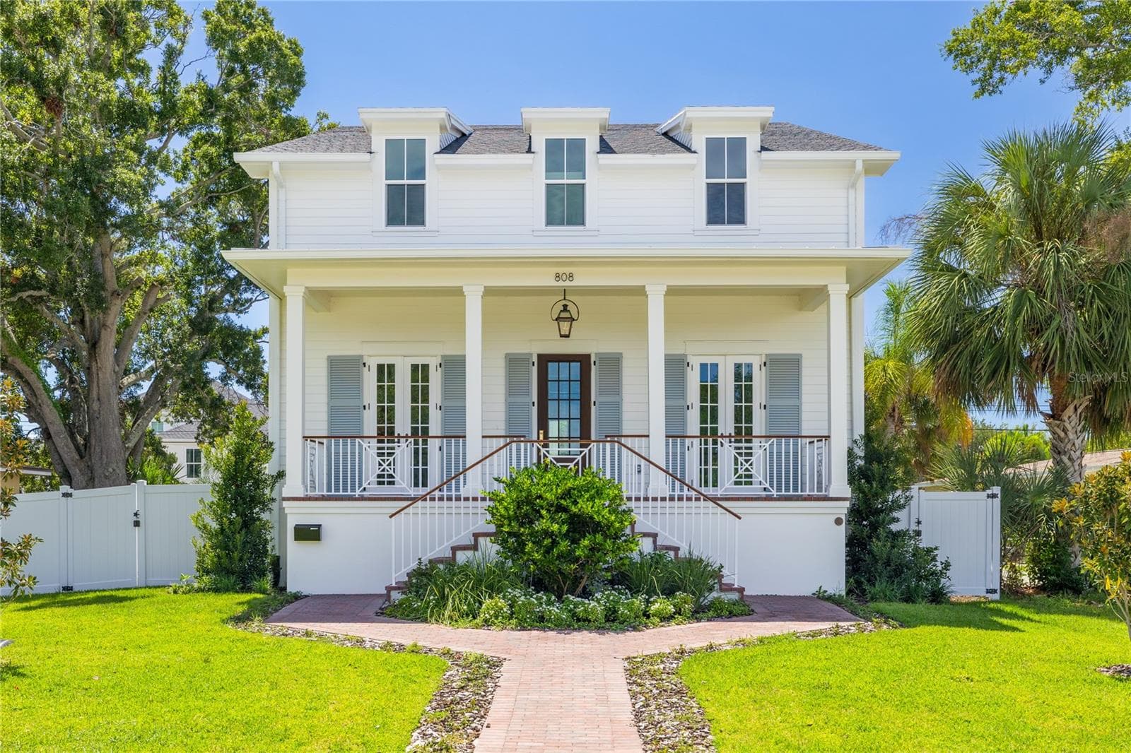 Single Family Residence at 808 39TH AVE NE, ST PETERSBURG, photo 13 of 85