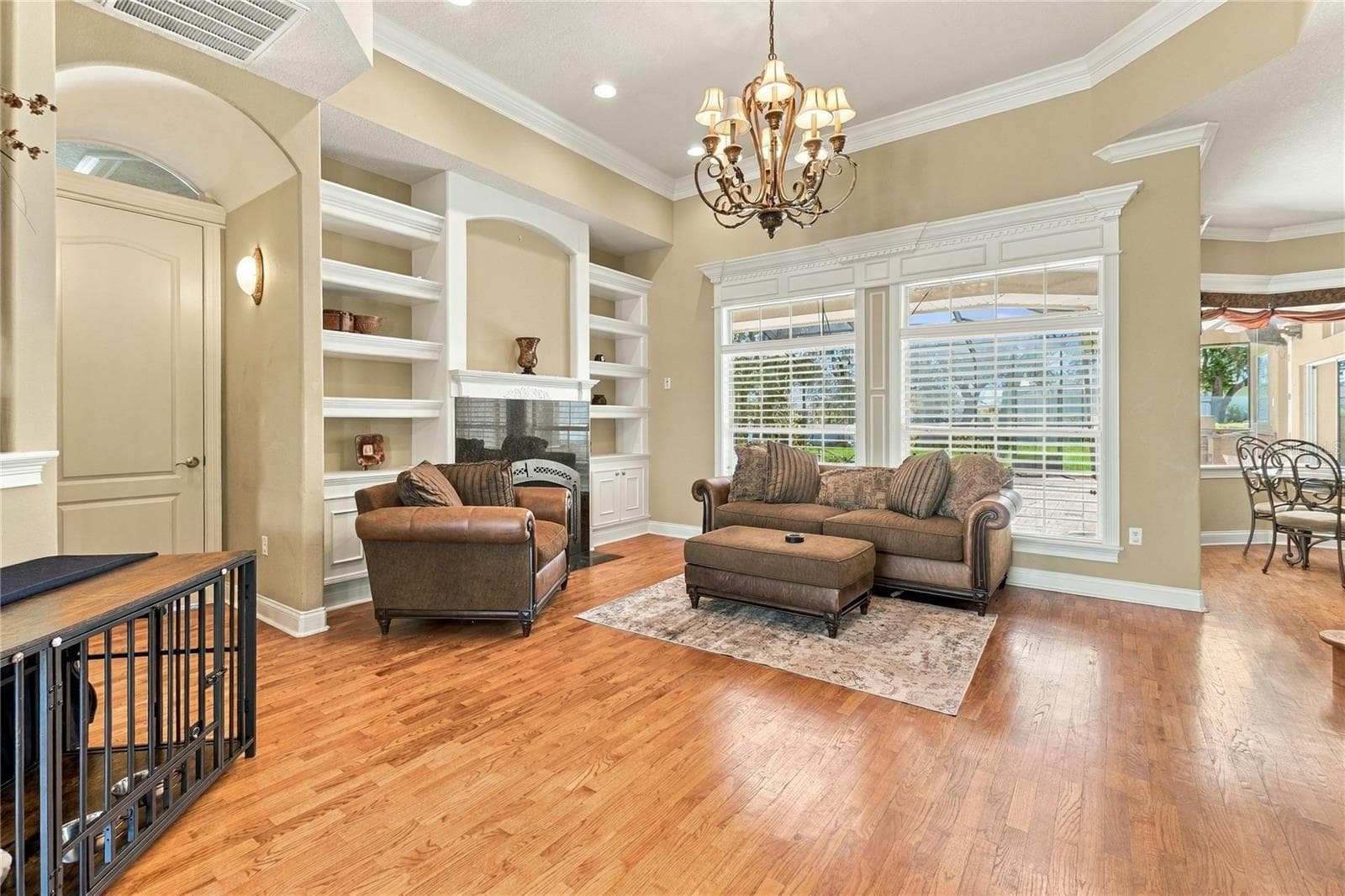 Single Family Residence at 9513 WATERFORD OAKS BLVD, WINTER HAVEN, photo 7 of 70