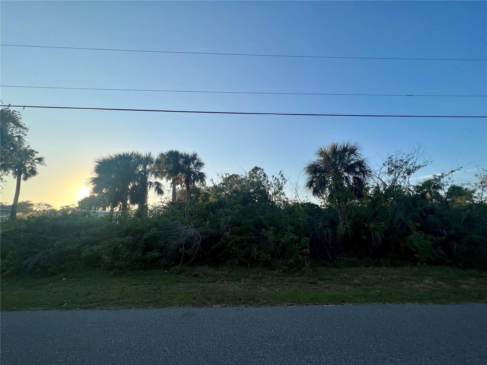 Land at 569 HOFFER ST, PORT CHARLOTTE, photo 2 of 4